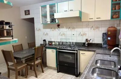 Casa com 4 quartos à venda na Rua R 30, Vila Itatiaia, Goiânia