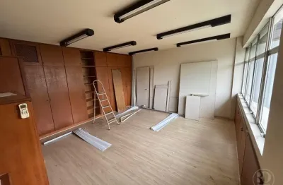 Sala comercial mobiliada com recepção - no centro de blumenau
