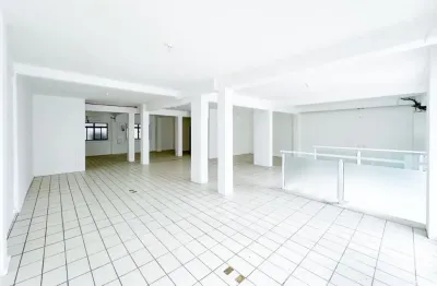 Alugo sala comercial com 430m² - bairro victor konder