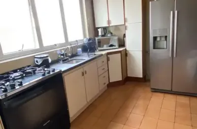 Vendo amplo apartamento, bairro victor konder - blumenau