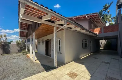 Alugo excelente casa comercial, 04 quartos - bairro itoupava seca