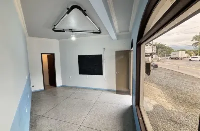 Alugo sala comercial em ponto estratégico - no bairro progresso