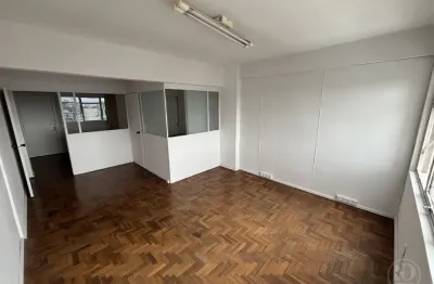 Sala comercial com 1 sala para alugar na Rua 15 de Novembro, 1, Centro, Blumenau