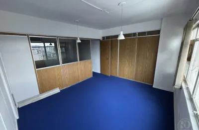 Sala comercial com 1 sala para alugar na Rua 15 de Novembro, 1, Centro, Blumenau
