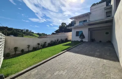 Alugo ótima casa semi-mobiliada, 02 quartos - bairro fortaleza alta