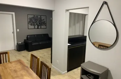 Flat recém-reformado, mobiliado e com serviços incluídos - no bairro victor konder
