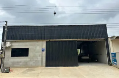 Galpão de 240m² e pé direito de 4metros , para locação - em gaspar