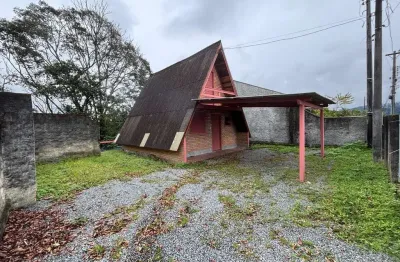 Casa com 2 quartos para alugar na Rua Chile, 130, Bela Vista, Gaspar, 65 m2 por R$ 1.890