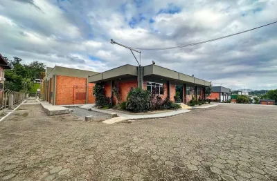 Barracão / Galpão / Depósito com 6 salas para alugar na Rua Arno Delling, 388, Itoupavazinha, Blumenau por R$ 55.000