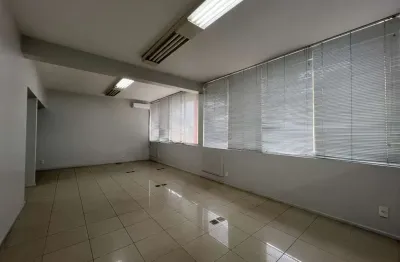 Ponto comercial para alugar na Rua Rodolfo Freygang, 15, Centro, Blumenau, 74 m2 por R$ 1.650
