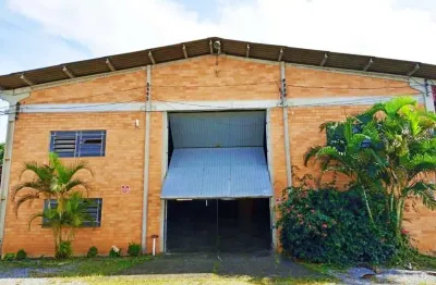 Barracão / Galpão / Depósito à venda na Rua Getúlio Vargas, 487, Carijós, Indaial, 2000 m2 por R$ 4.000.000