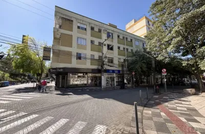 Apartamento com 2 quartos para alugar na Rua Curt Hering, 320, Centro, Blumenau, 60 m2 por R$ 2.990