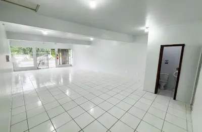 Sala comercial com 1 sala para alugar na Rua das Missões, 2214, Ponta Aguda, Blumenau, 97 m2 por R$ 2.500