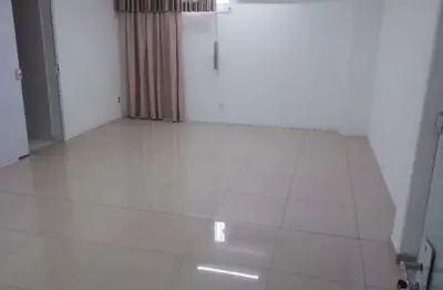 Sala comercial com 1 sala para alugar na Rua dos Caçadores, 3522, Velha Central, Blumenau, 67 m2 por R$ 1.800