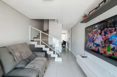 Casa com 2 quartos para alugar na Rua José Ramos, 282, Salto Weissbach, Blumenau, 69 m2 por R$ 2.800