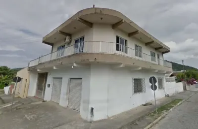 Prédio com 3 salas à venda na Rua Monte Bandeiras, 278, Monte Alegre, Camboriú por R$ 1.250.000