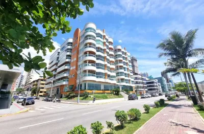 Localizado na av. beira mar, 2100 - centro, itapema  sc.