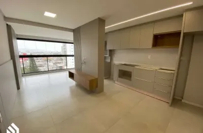 Apartamento com 3 quartos para alugar na avenida josé eugênio muller, 425, vila operária, itajaí por r$ 4.500