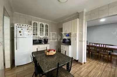 Casa à venda com 03 dormitórios, mais edícula no bairro são luiz, americana - sp