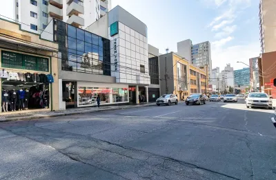 Desocupada Vista Serra Mar, Centro, Face Norte. Ao lado da Rua 24 horas.