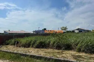 Terreno com 360m² à venda no bairro vila dos paratis em são pedro da aldeia/rj por r$80.000,00