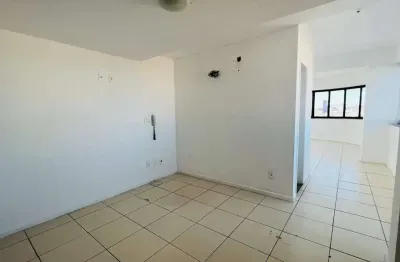 Sala de 34m² para locação por r$1.800,00 + taxas, centro, cabo frio, rj