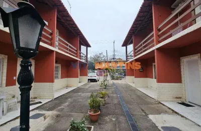 Casa em condominio à venda, 2 quartos, 1 vaga, palmeiras - cabo frio/rj