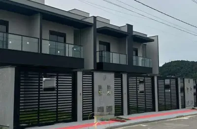 Casa com 3 quartos à venda na Rua Joci Alcides Dos Santos, Forquilhinhas, São José