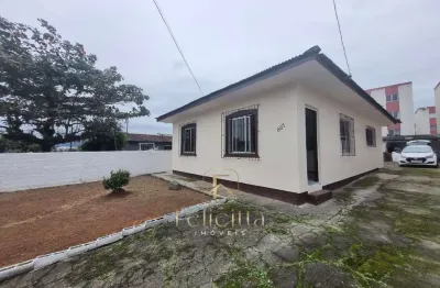Casa com 3 quartos à venda na Rua Docilicio Luz, São Luiz, São José