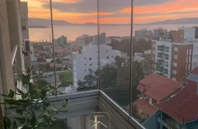 Apartamento com 03 dormitórios 01 suite no bairro praia comprida - são josé/sc