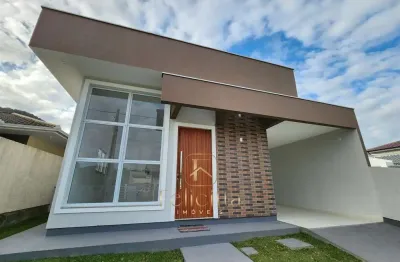 Casa com 03 dormitórios 01 suíte no loteamento lisboa lll em são josé/sc.