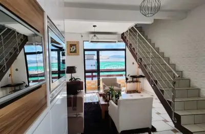 Casa com 3 dormitórios sendo 01 suíte e 3 salas comerciais no bairro da agronômica em florianópolis/sc.