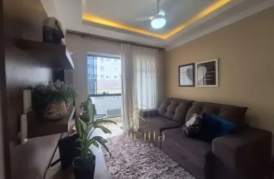 Apartamento com 02 dormitórios no bairro abraão em florianópolis/sc