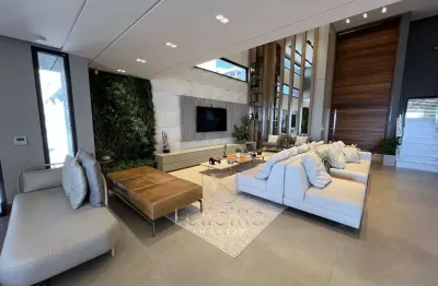 Casa alto padrão em condomínio fechado de 4 dormitórios, sendo 04 suítes, mobiliada, 782m², bosque das mansões em são josé-sc