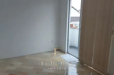 Apartamento com 03 dormitórios 01 suíte no bairro capoeiras em florianópolis/sc