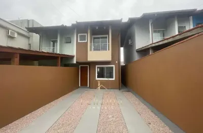 Casa sobrado com 02 dormitórios 02 suítes no bairro bela vista em palhoça/sc