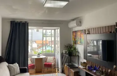 Excelsior II - Apartamento com 02 dormitórios em Capoeiras, Florianópolis/SC