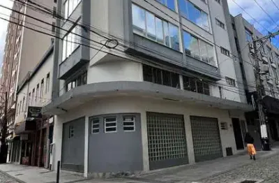 Prédio Comercial a venda no bairro Centro de Florianópolis/SC