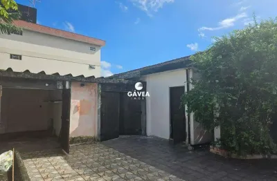Casa com 320 m² com edícula nos fundos, parque bitarú em são vicente