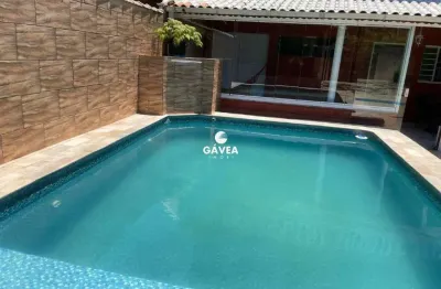 Casa 4 quartos com suítes e piscina à venda no ocian em praia grande