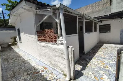 Casa com 3 quartos à venda na Vila Voturua, São Vicente 