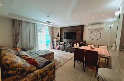 Casa com 3 quartos à venda no Embaré, Santos 