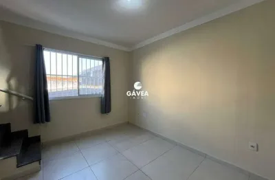 Triplex à venda no esplanada dos barreiros em são vicente.