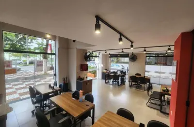 Ponto comercial à venda no Gonzaga, Santos 