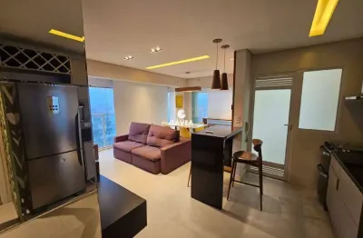 Apartamento com 2 dormitórios sendo uma suíte com duas vagas de garagem dem.(porteira fechada), no bairro da ponta da praia em santos