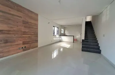 Casa com 3 quartos à venda no Embaré, Santos 