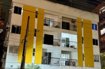 Vendo ótimo 2/4 na jatiuca perto do corredor vera arruda e praia