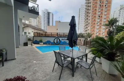Apartamento com 3 quartos para alugar na Rua São Carlos, 201, Pitangueiras, Guarujá