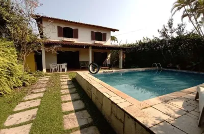 Casa com 4 quartos à venda na Avenida Cruzeiro do Sul, 799, Balneário Praia do Pernambuco, Guarujá