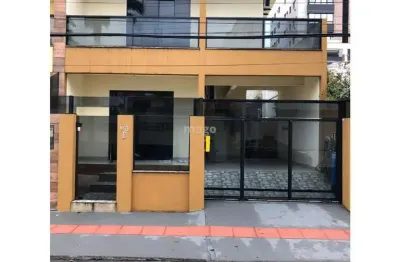Casa 3 dormitórios no bairro nações em balneário camboriú